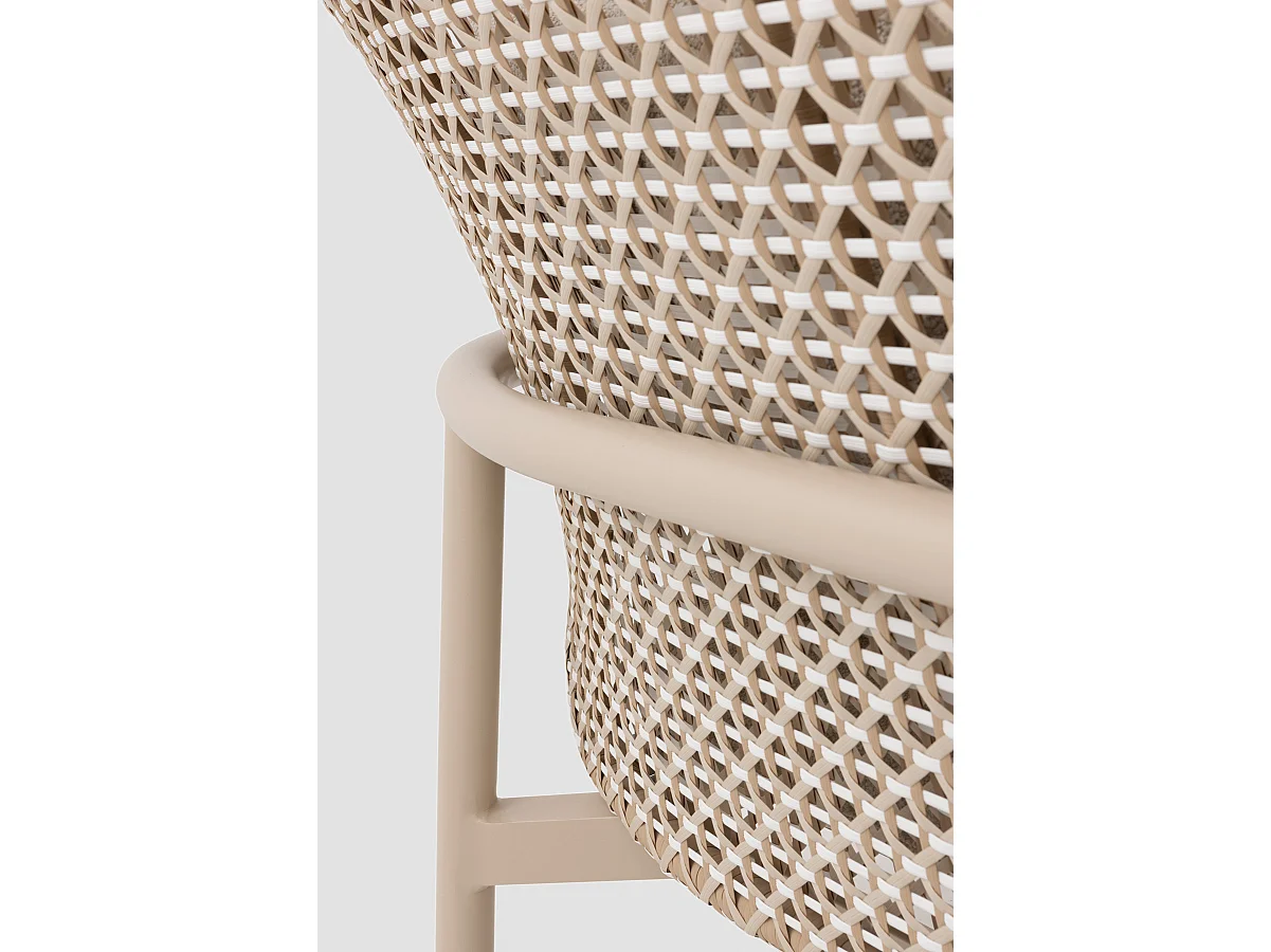 Fauteuil en aluminium et fibre synthétique bicolore avec coussins