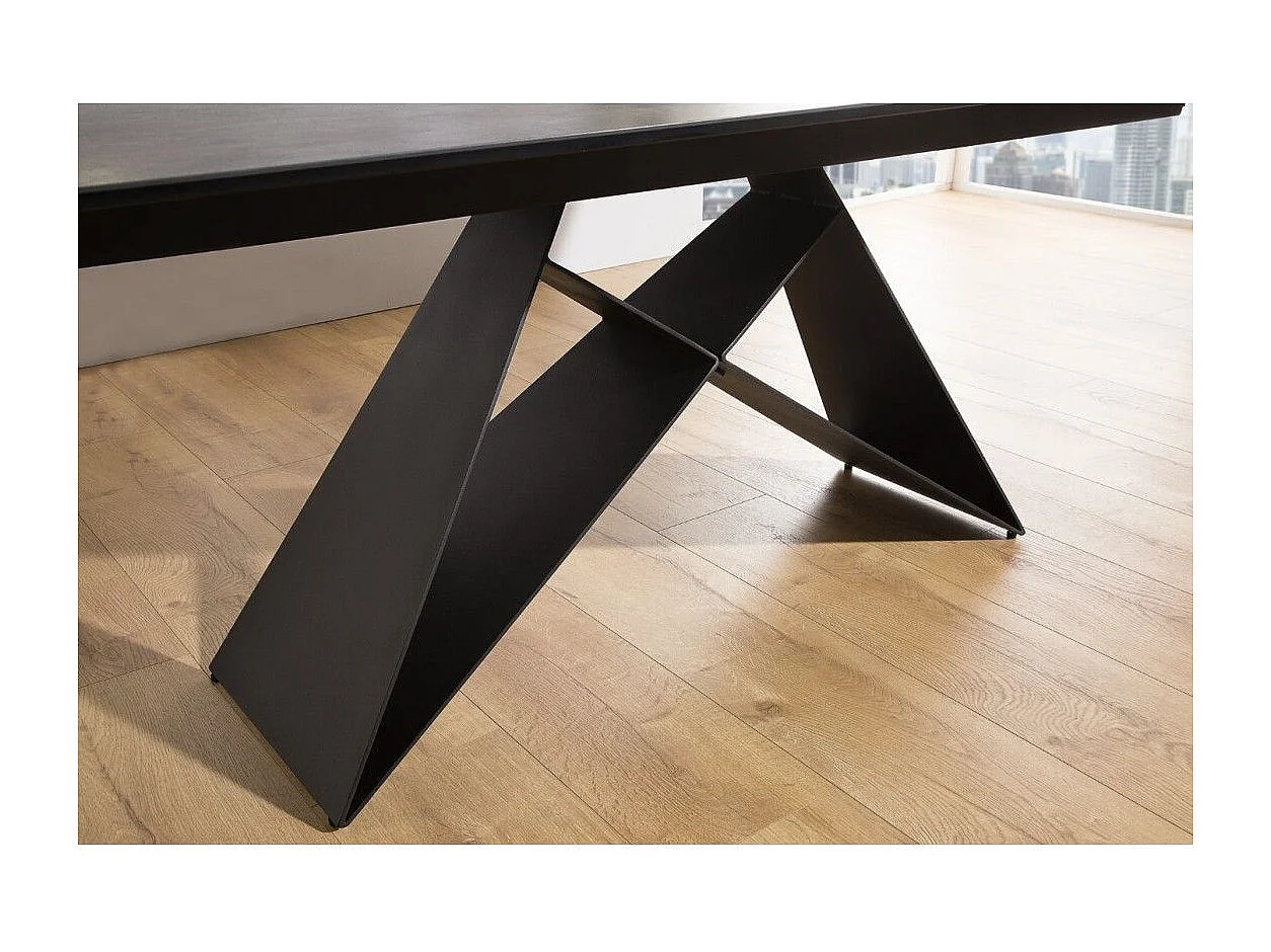 Table de salle à manger ATARA 180–260 cm – Plateau en céramique gris taupe et structure en métal noir