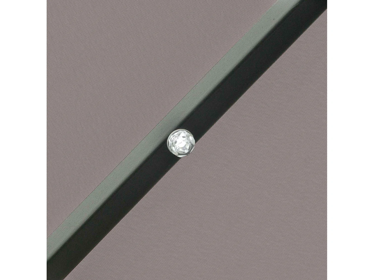 Ombrellone da giardino con 32 luci led solari e manovella grigio