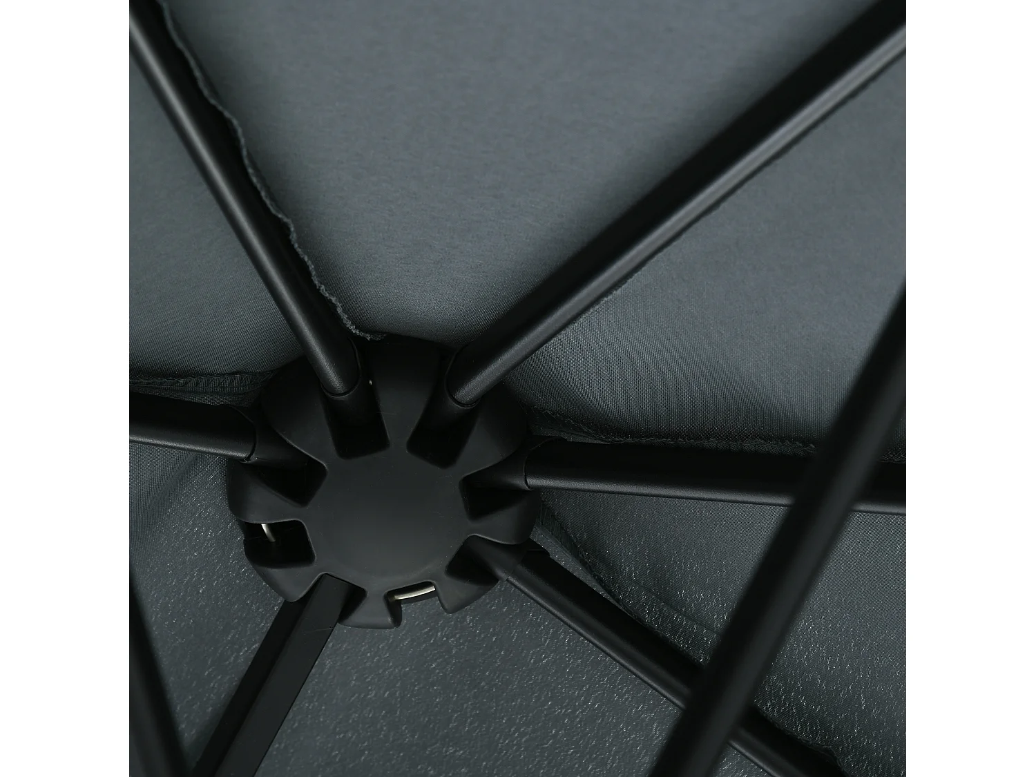 Ombrellone semicircolare con manovella e telo anti uv grigio