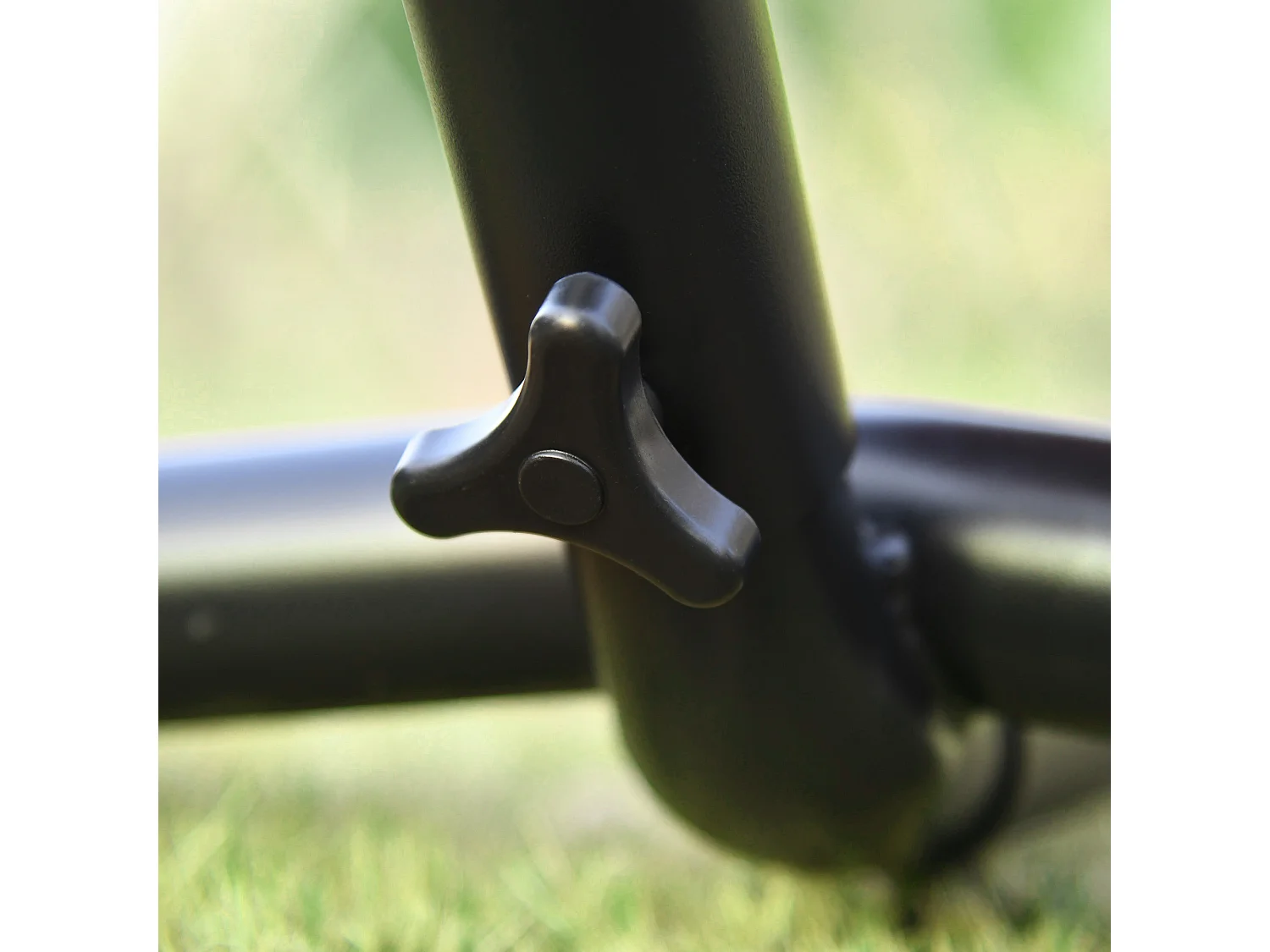 Amaca autoportante con altezza regolabile e borsa di trasporto verde