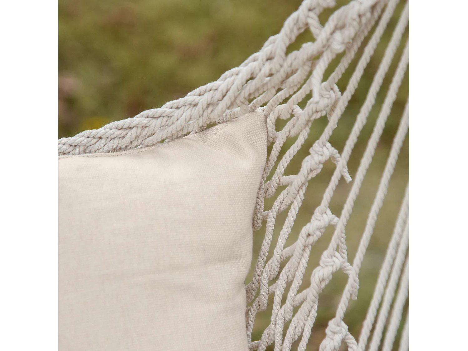 Poltrona Sospesa Da Giardino In Coeda Sedia A Dondolo Sospesa In Stile Shabby Chic Amaca Per Interni Ed Esterni Bianca 120L X 90Pcm