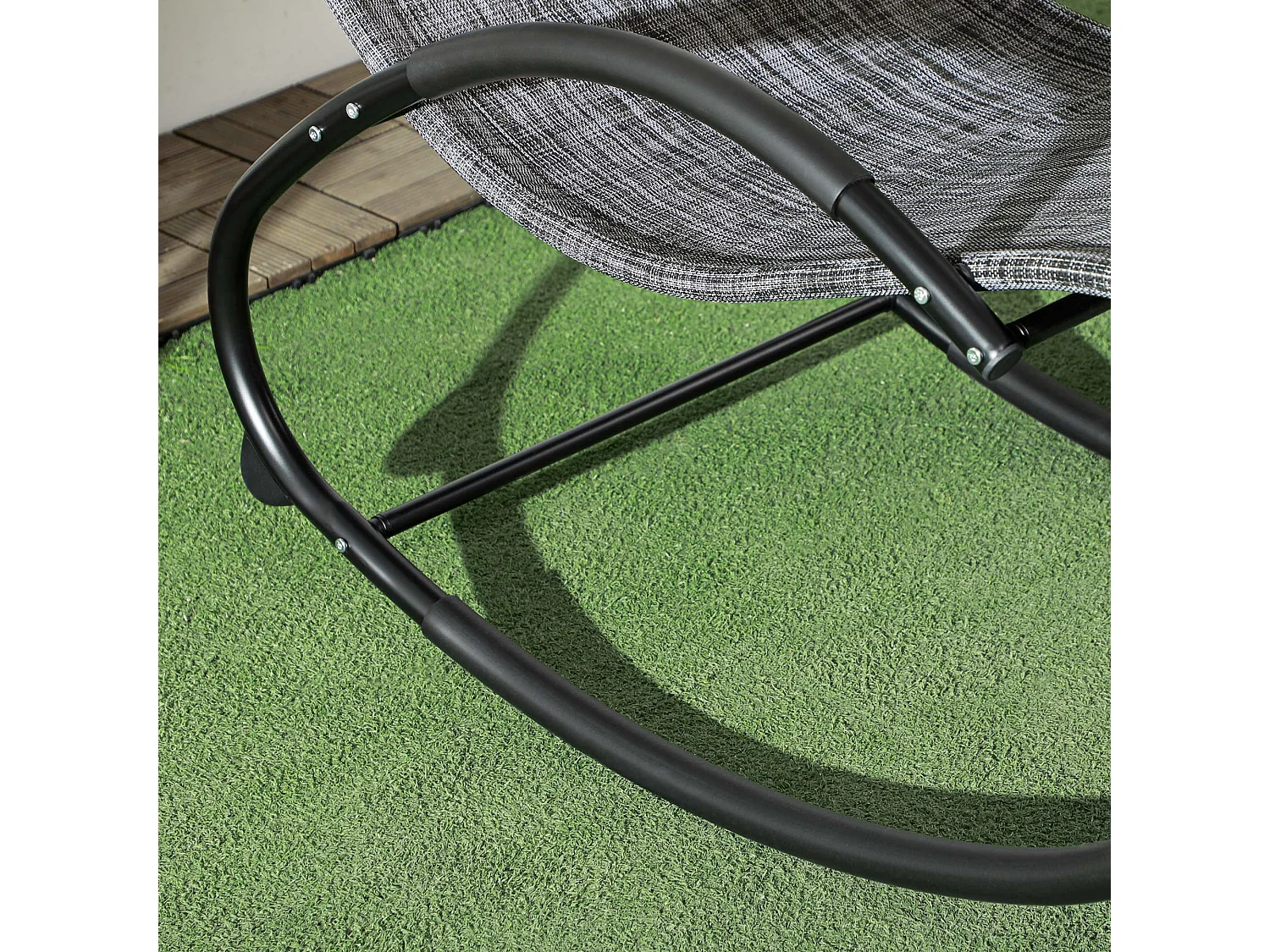 Lettino sdraio a dondolo impermeabile con cuscino poggiatesta grigio