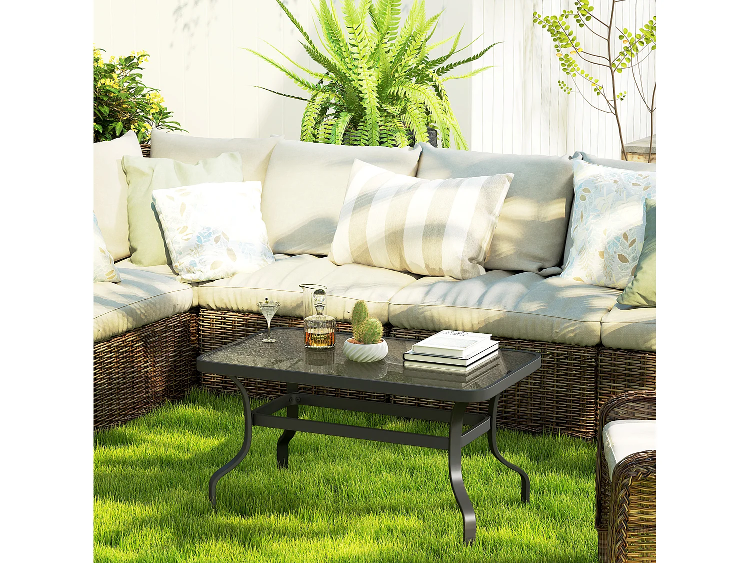 Tavolino da esterno rettangolare con piano in vetro temperato nero