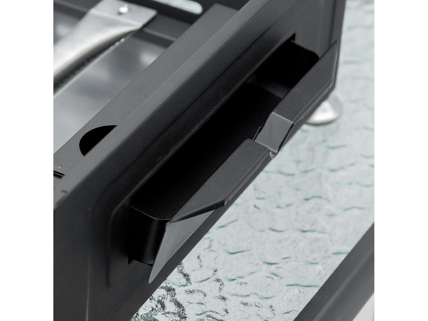 Piastra barbecue a gas da tavolo con 3 bruciatori da 3kw nero