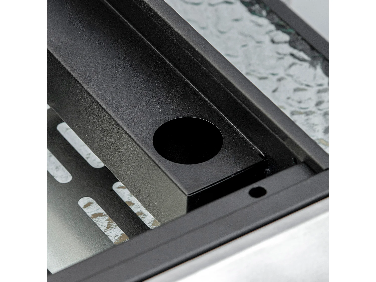 Barbecue a gas da tavolo con 2 bruciatori e potenza 6kw