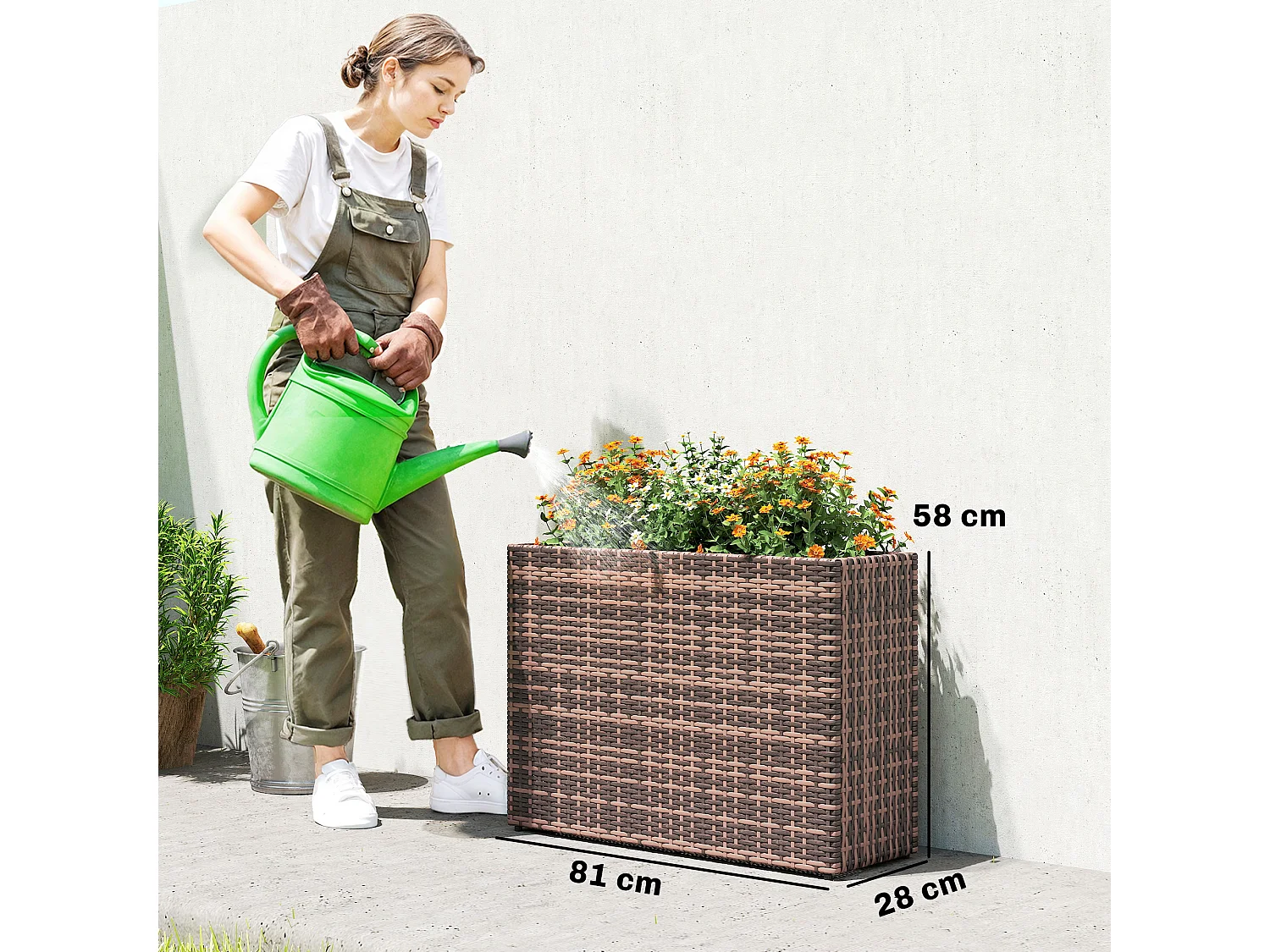 Fioriera rialzata con liner removibile in rattan pe marrone