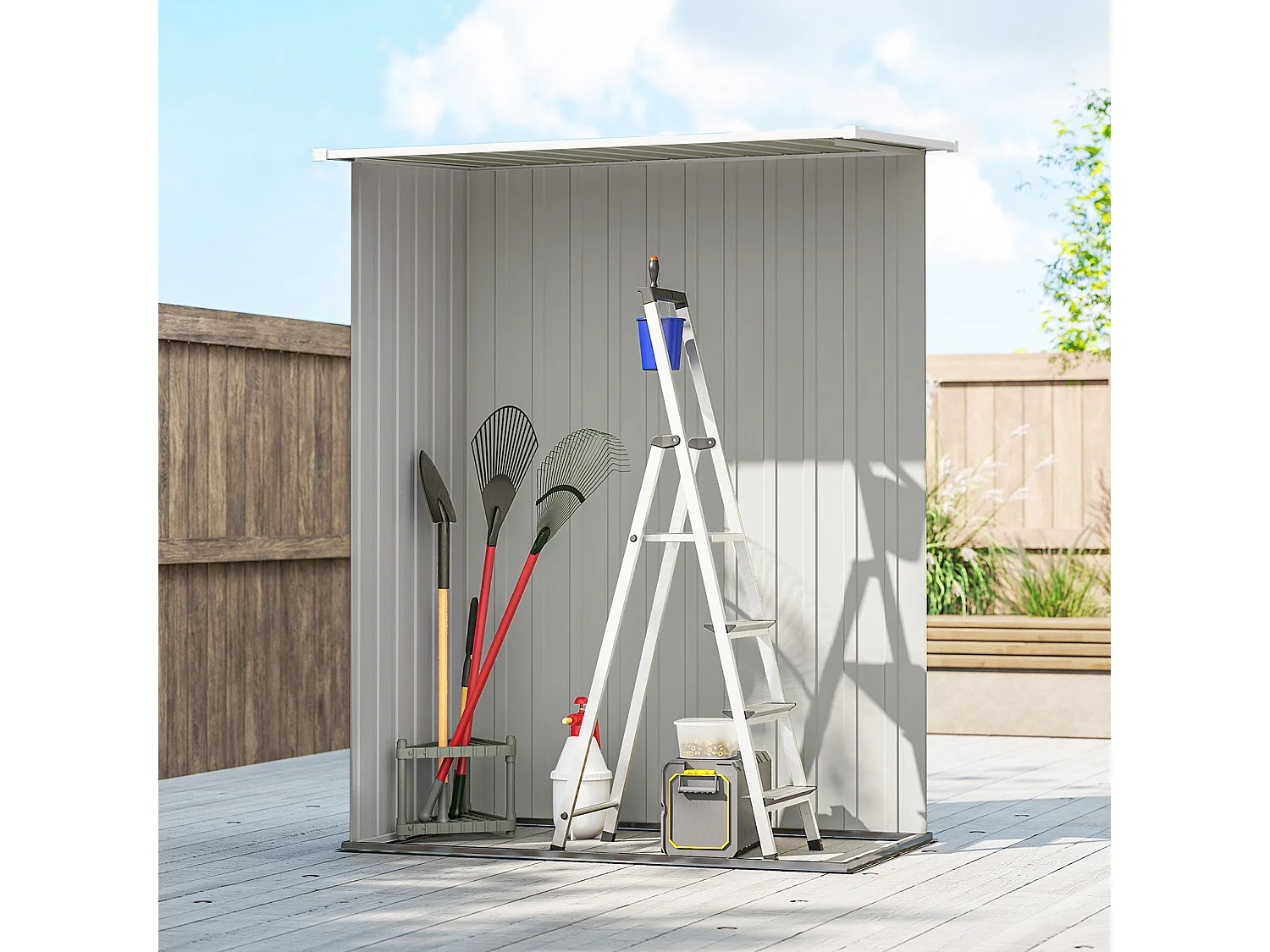 Capanno attrezzi in metallo con tetto inclinato giallo