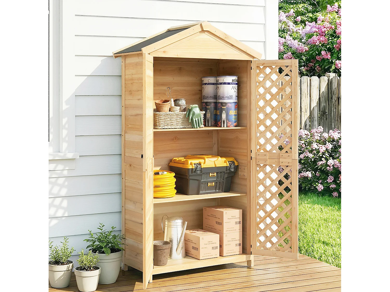 Armadio da esterno con tetto impermeabile in legno naturale