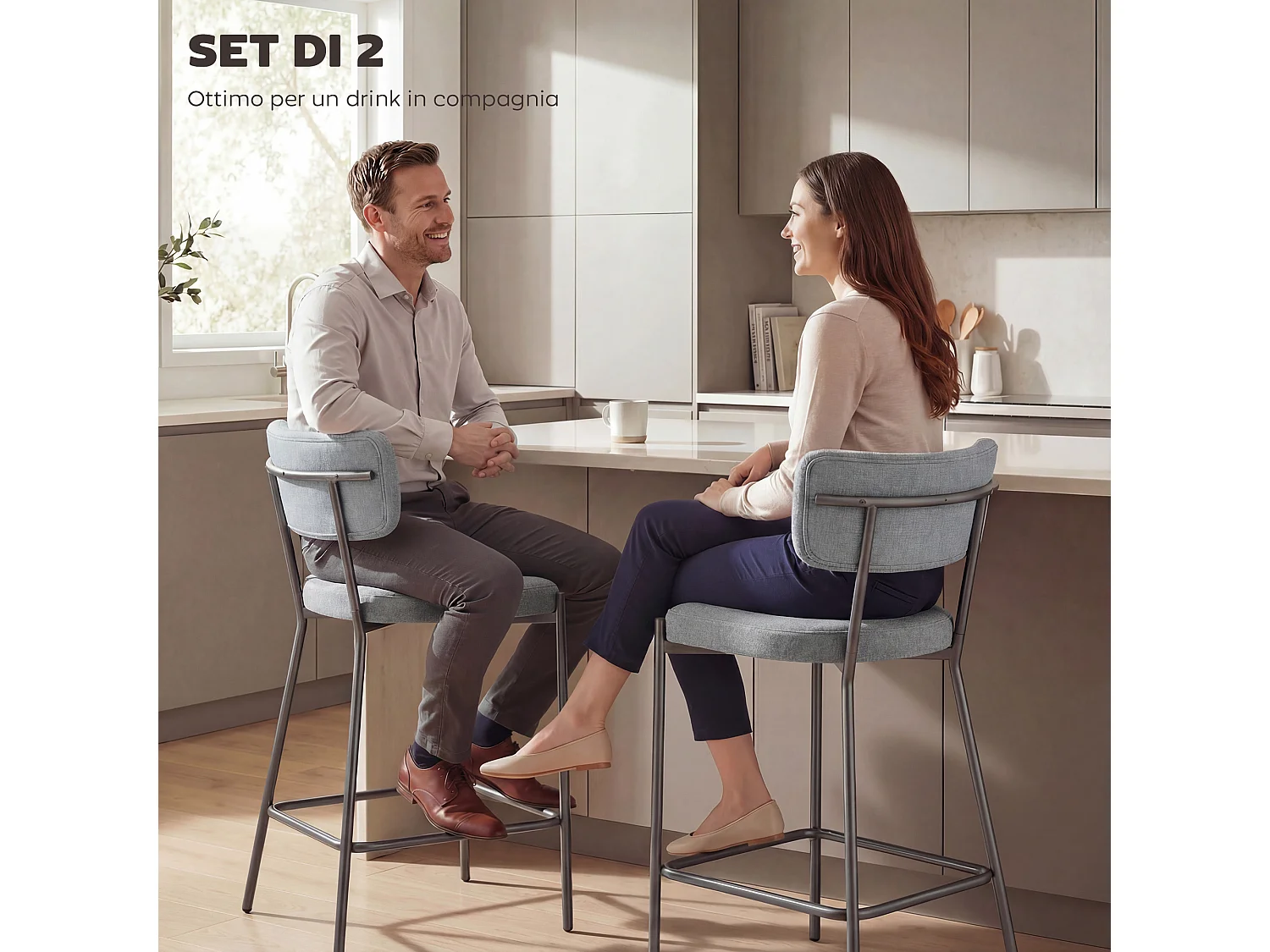 Set 2 sgabelli da bar con schienale e poggiapiedi in tessuto grigio