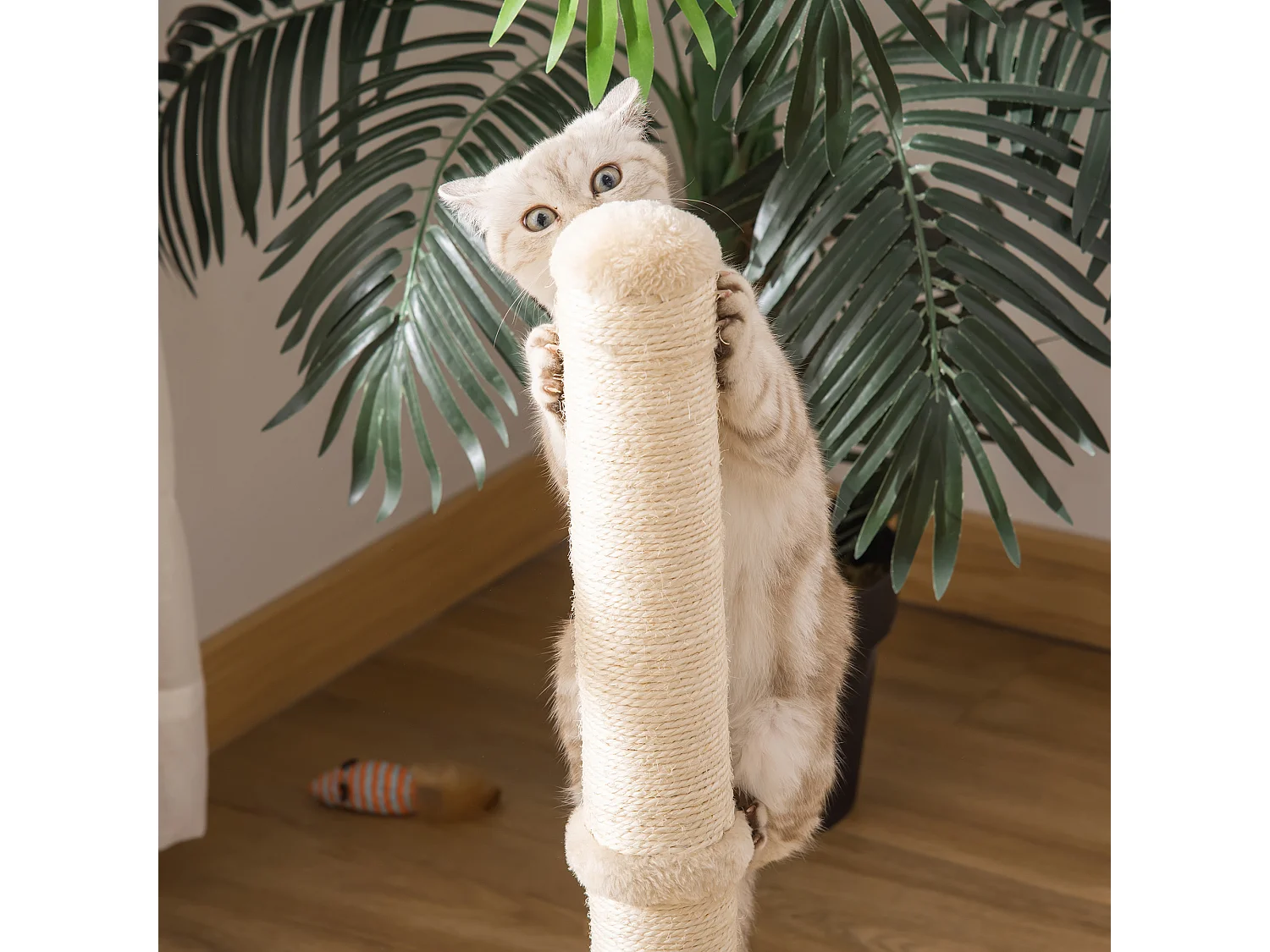 Albero tiragraffi per gatti alto 60 cm con palo in sisal beige