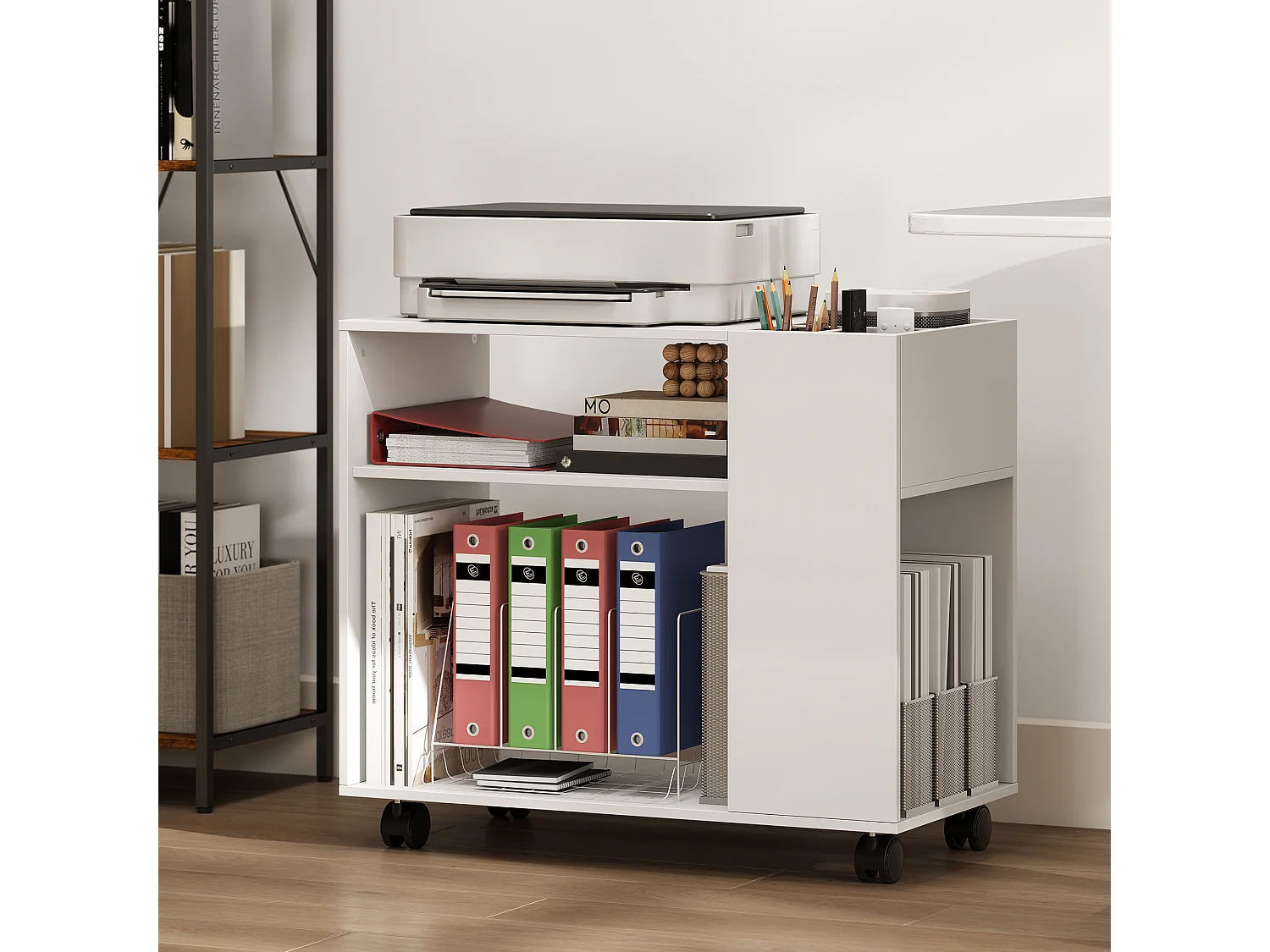 Tavolino da salotto con ruote scomparti e ripiano bianco