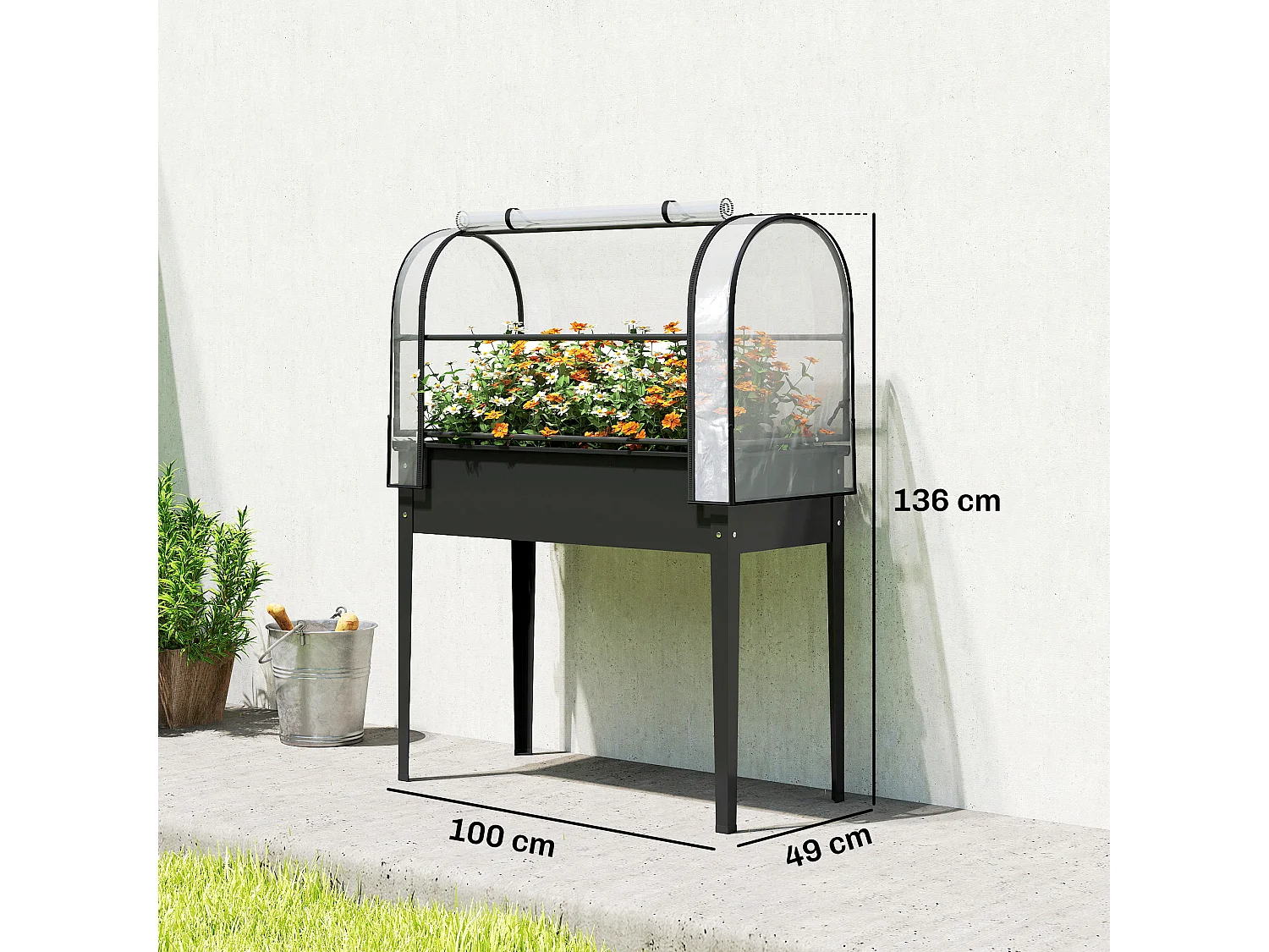 Letto per orto rialzato con mini serra e foro di drenaggio nero