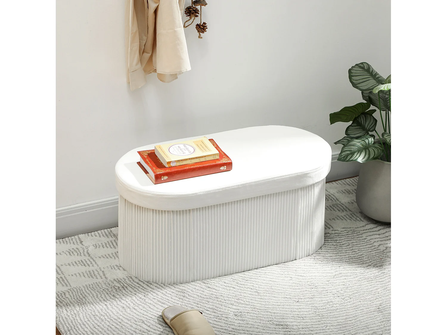 Pouf contenitore pieghevole con vano da 72l in velluto crema