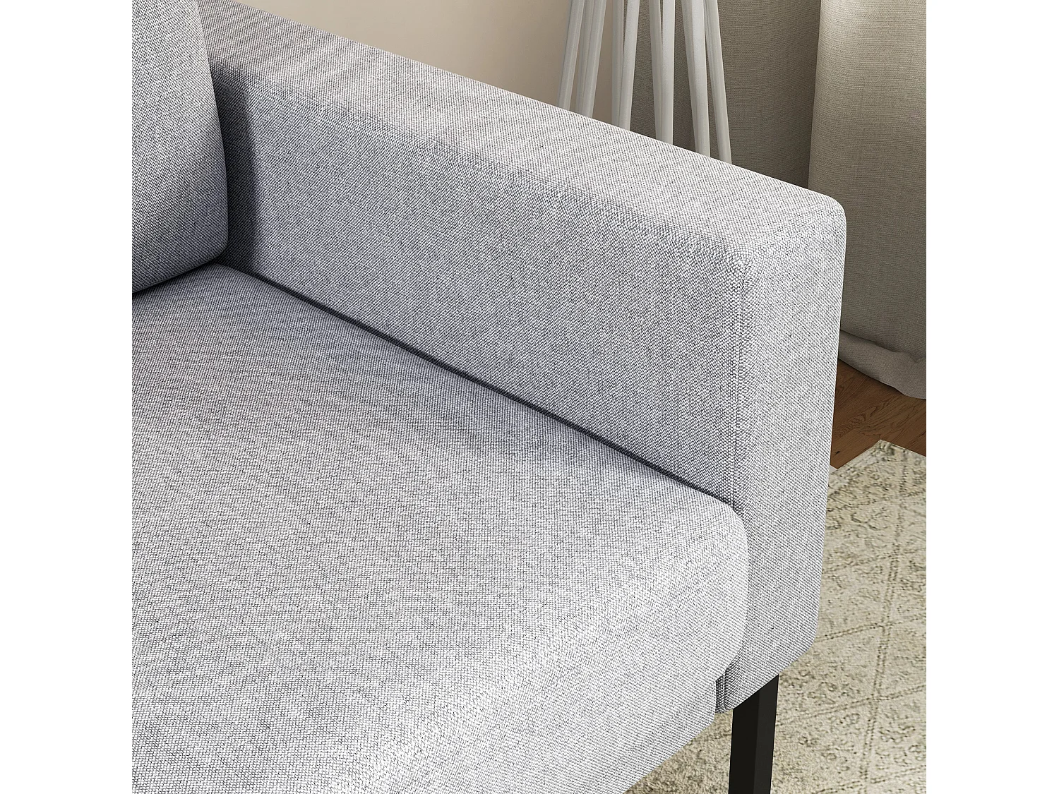 Poltroncina imbottita con cuscini per seduta e schienale grigio chiaro