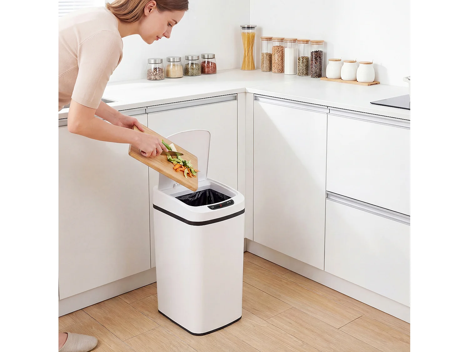 Cestino rifiuti da 12l a infrarossi in acciaio inox 28x22x41 cm bianco