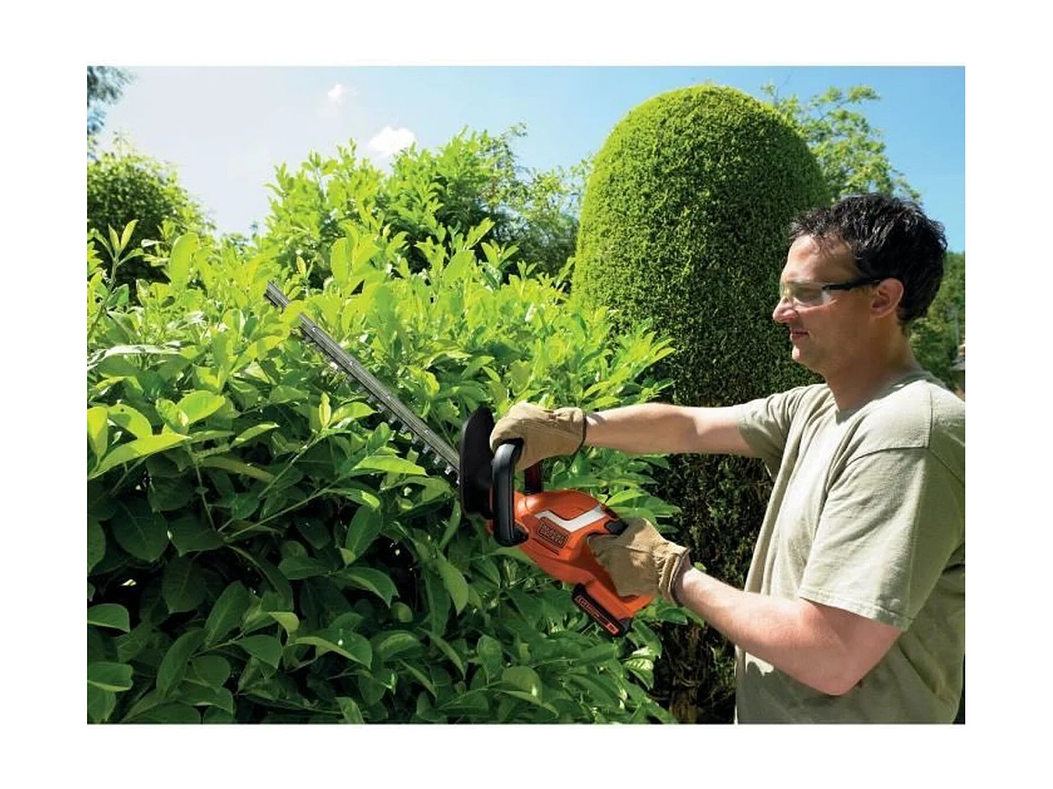 BLACK + DECKER Taille-haies sans fil 45 cm