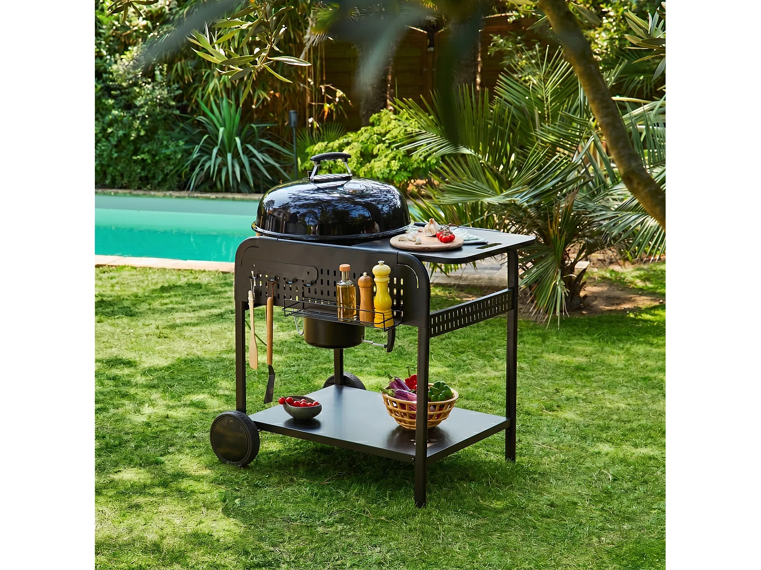 Barbecue rond charbon de bois acier émaillé Ø53cm. grill noir avec chariot - Maurice