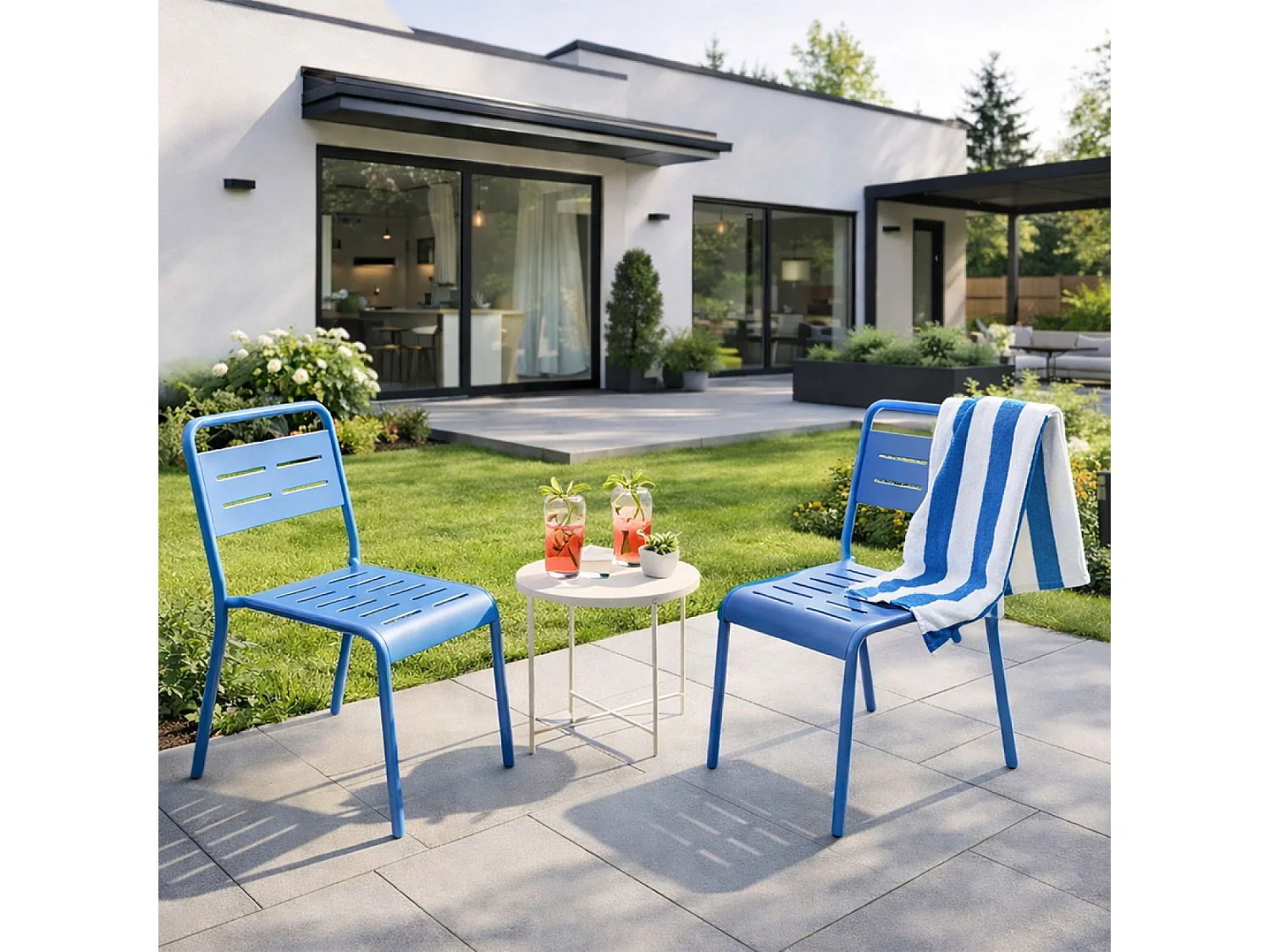 Ensemble de 2 chaises de jardin empilables bleues BERGAME