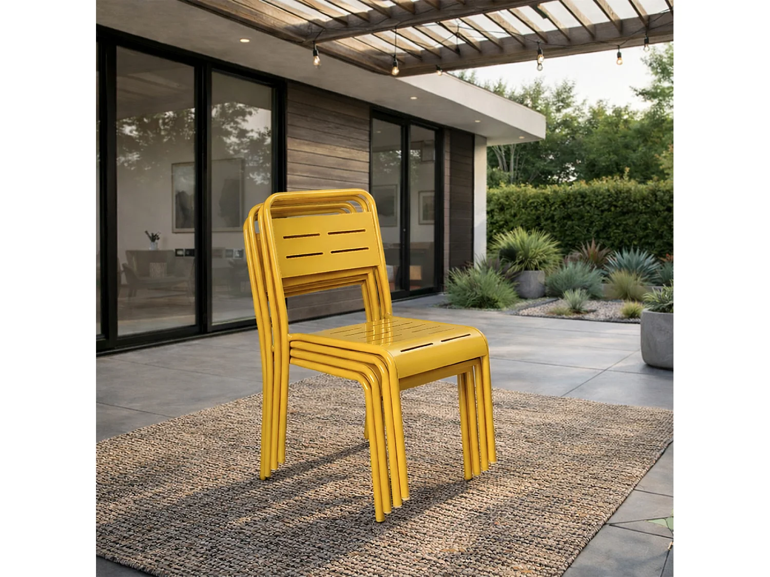 Ensemble de 4 chaises de jardin empilables jaunes BERGAME