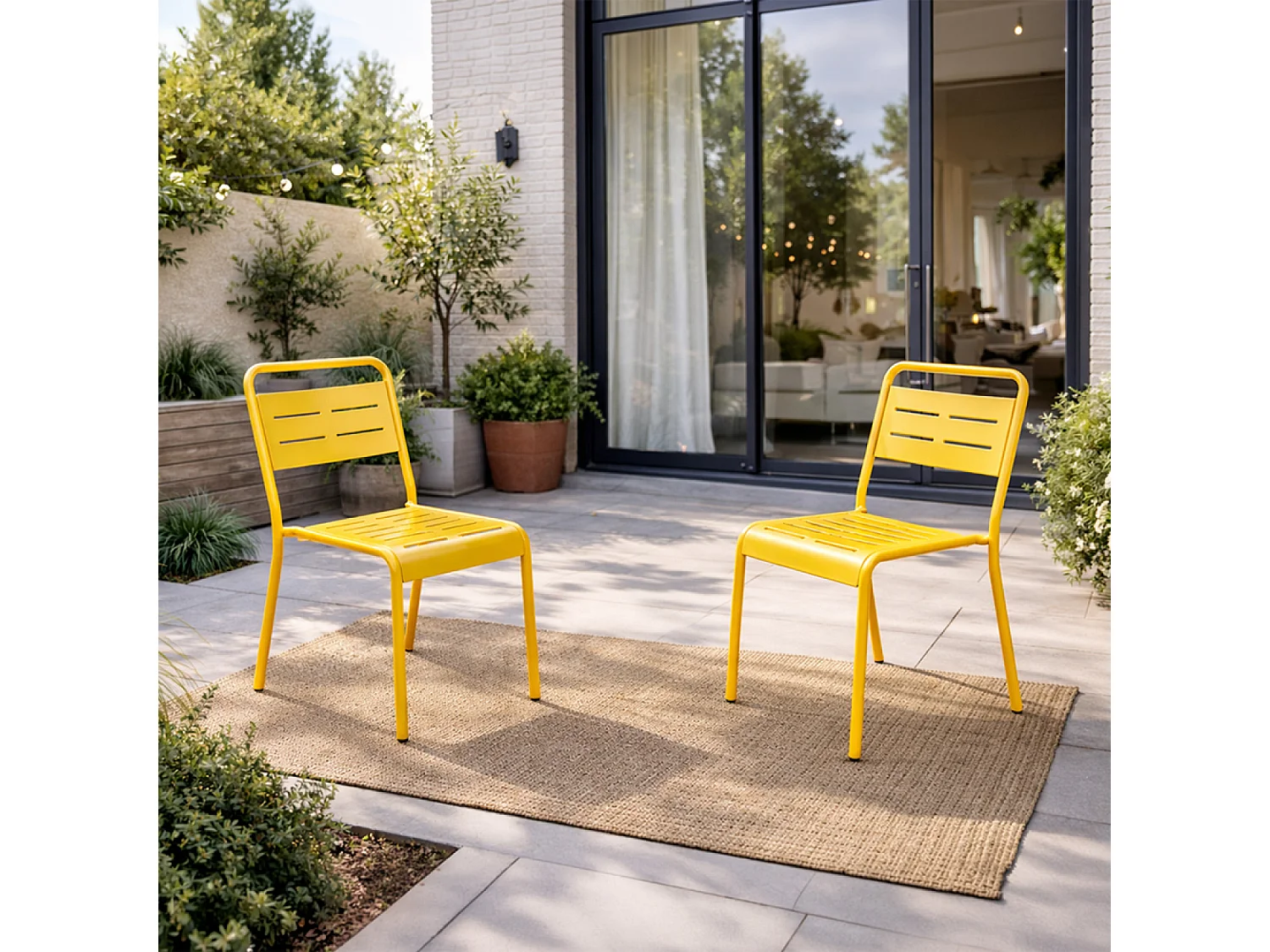 Lot de 2 chaises de jardin empilables jaunes BERGAME