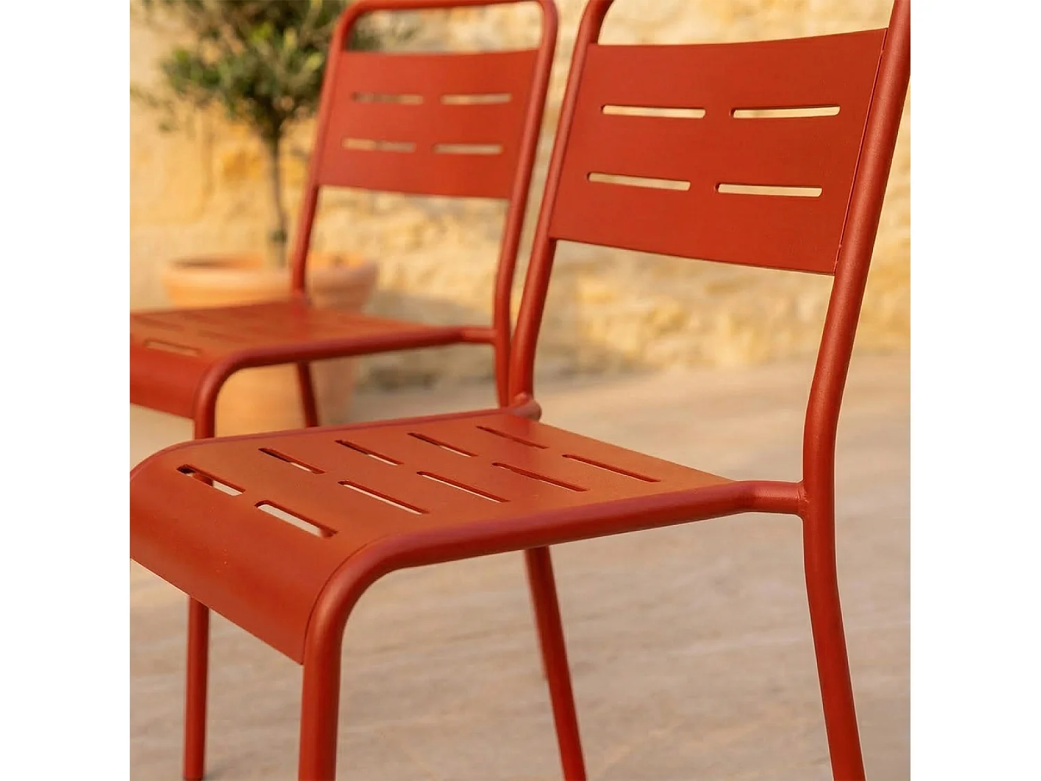 Ensemble de 4 chaises de jardin empilables terracotta BERGAME