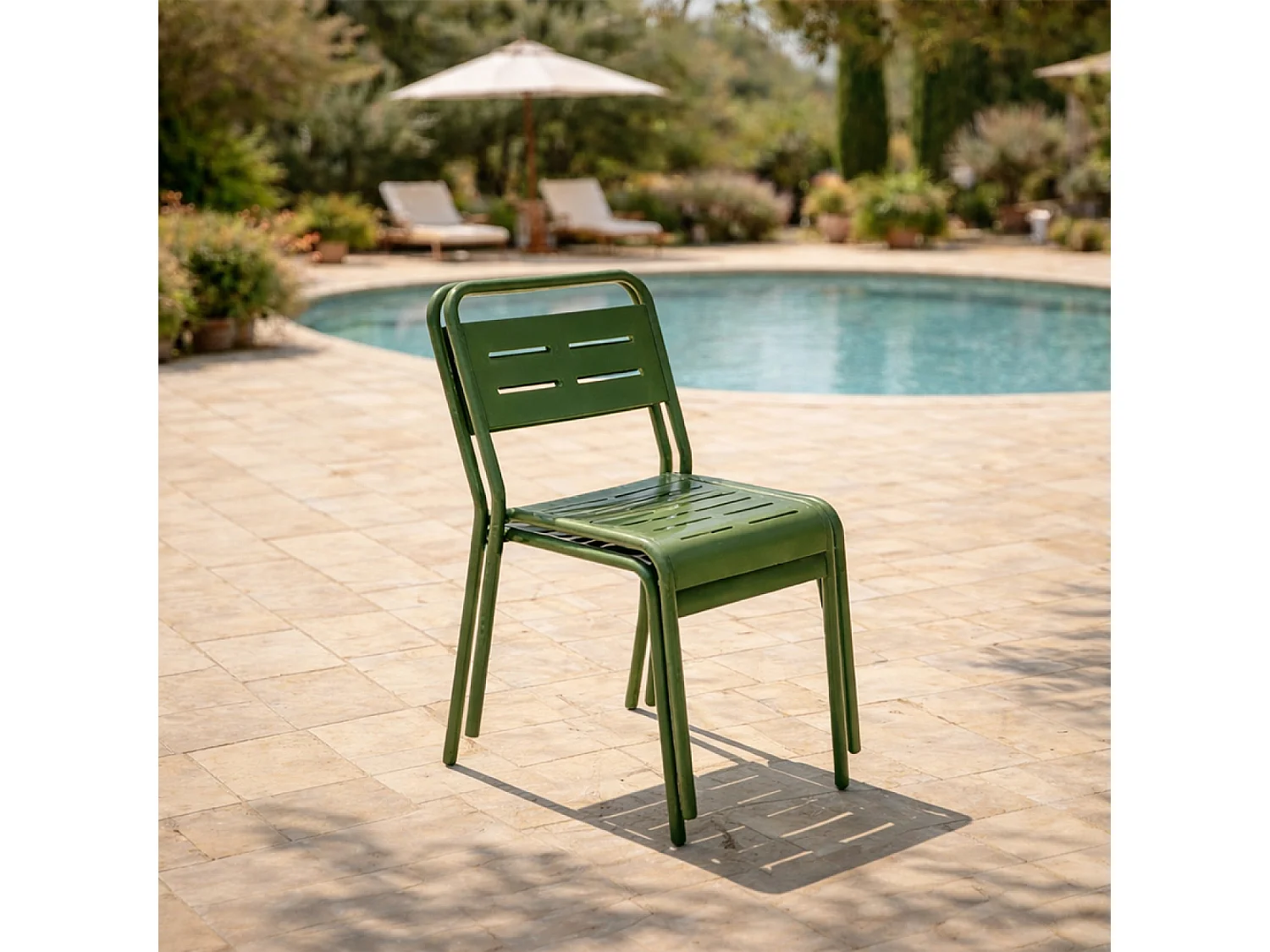 Lot de 2 chaises de jardin empilables vertes BERGAME