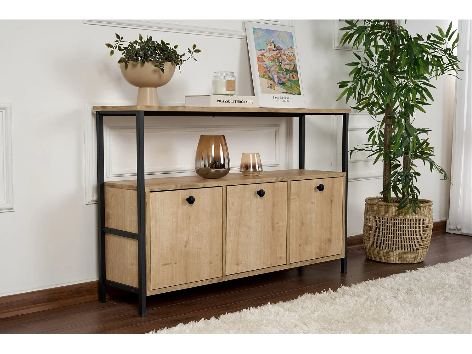"Modern Beige Trä Buffé "Solace" - 120 x 30 x 77 cm - 3 Dörrar - Elegant Design"