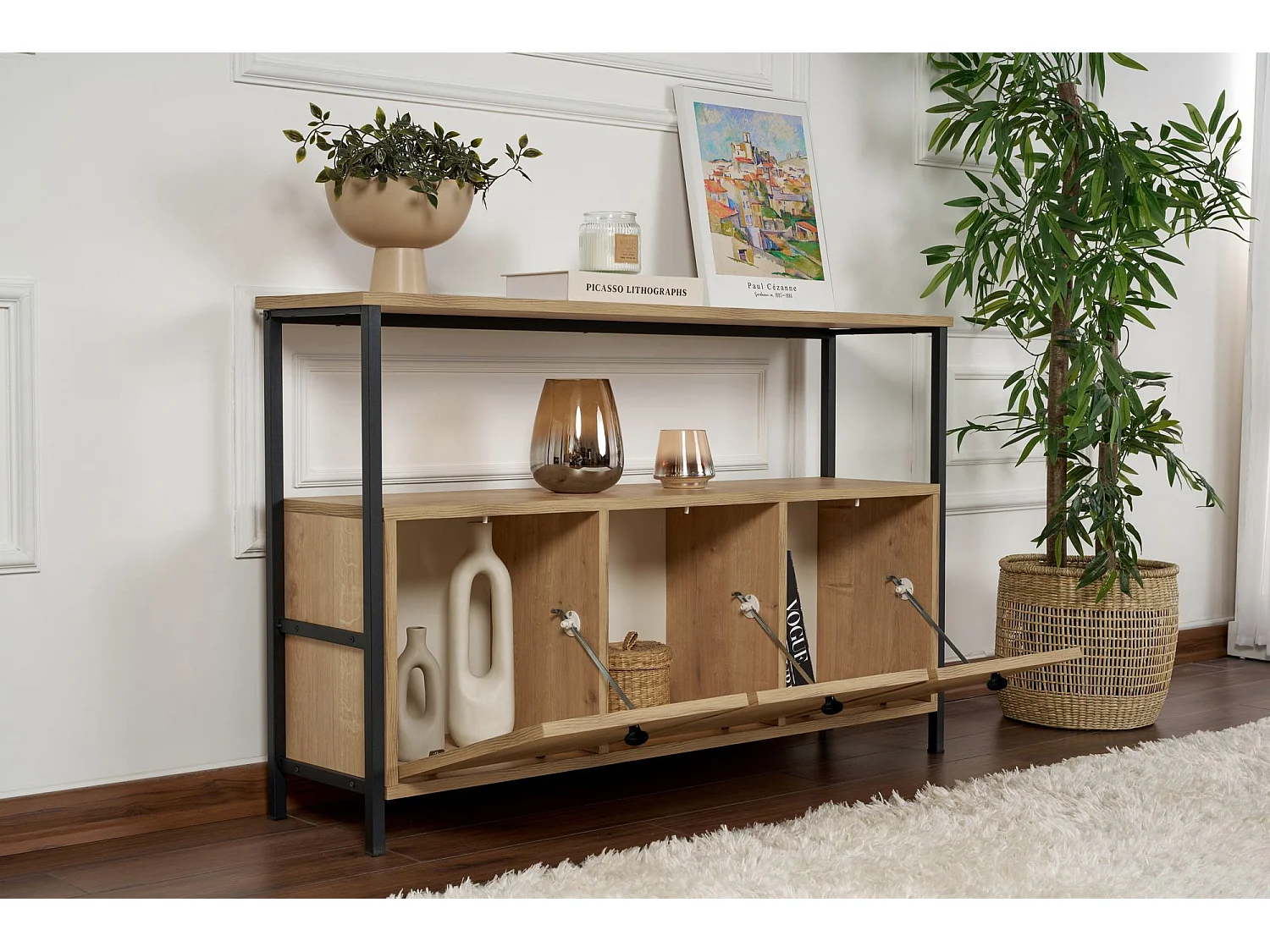 "Modern Beige Trä Buffé "Solace" - 120 x 30 x 77 cm - 3 Dörrar - Elegant Design"