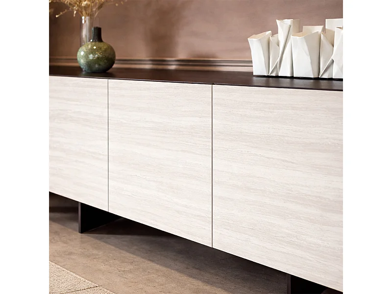 Base de 3 portes du buffet Ophelia en travertin gris charbon et beige