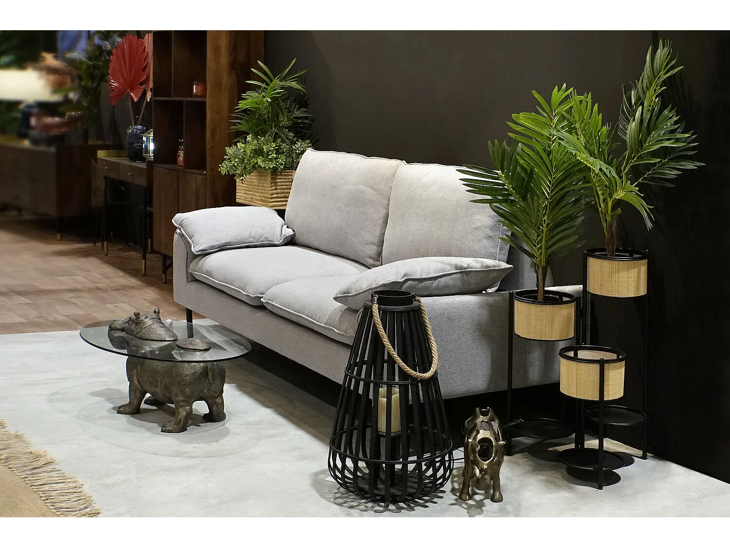 Mesa lateral de resina e vidro 80x50x37 hipopótamo