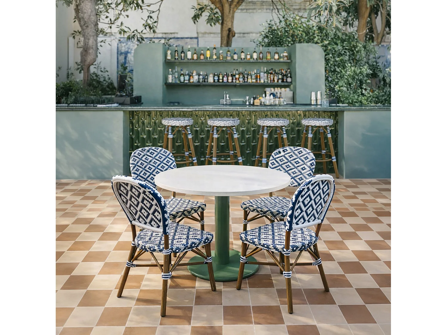 Now's Home - Lot 2 Chaises En Aluminium Et Textilene Bleu Aspect Rotin Scala