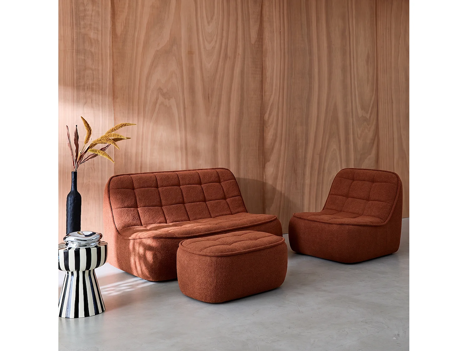 Sofá modular de borreguito texturizada con reposapiés, 3 plazas