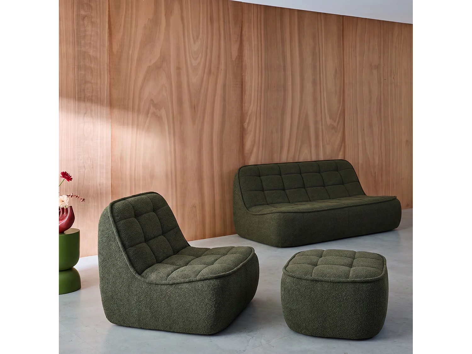 Sofá modular de borreguito texturizada con reposapiés, 3 plazas verde