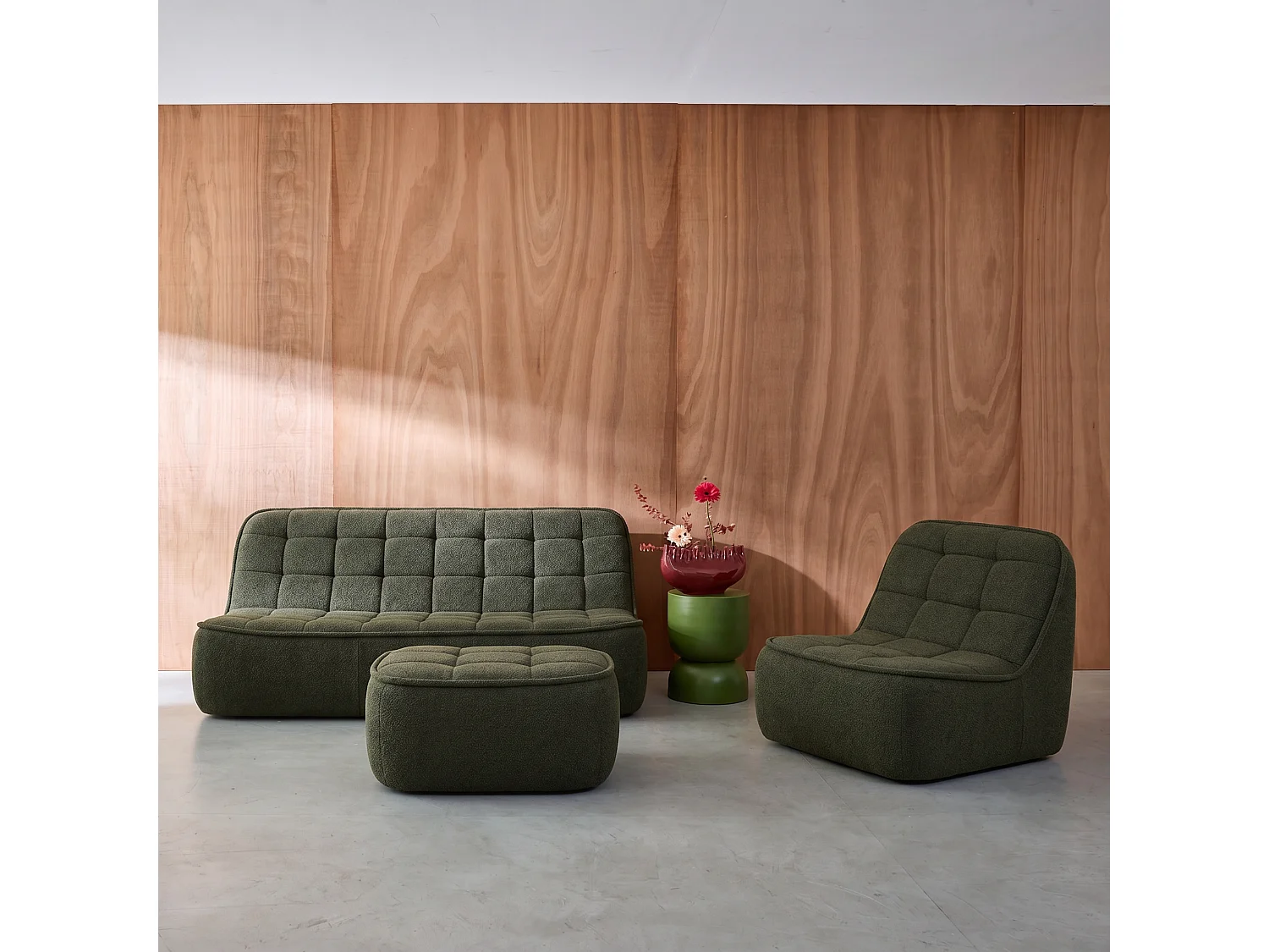 Sofá modular de borreguito texturizada con reposapiés, 3 plazas verde