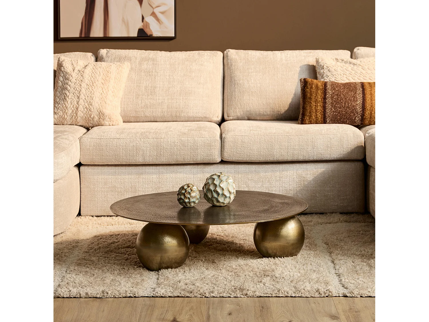 Table basse ronde vintage à pieds boules Ø90 cm KANO