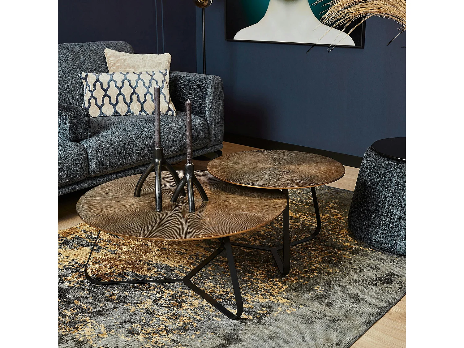 Table basse ronde rainurée sur trépied Ø60 cm KANO