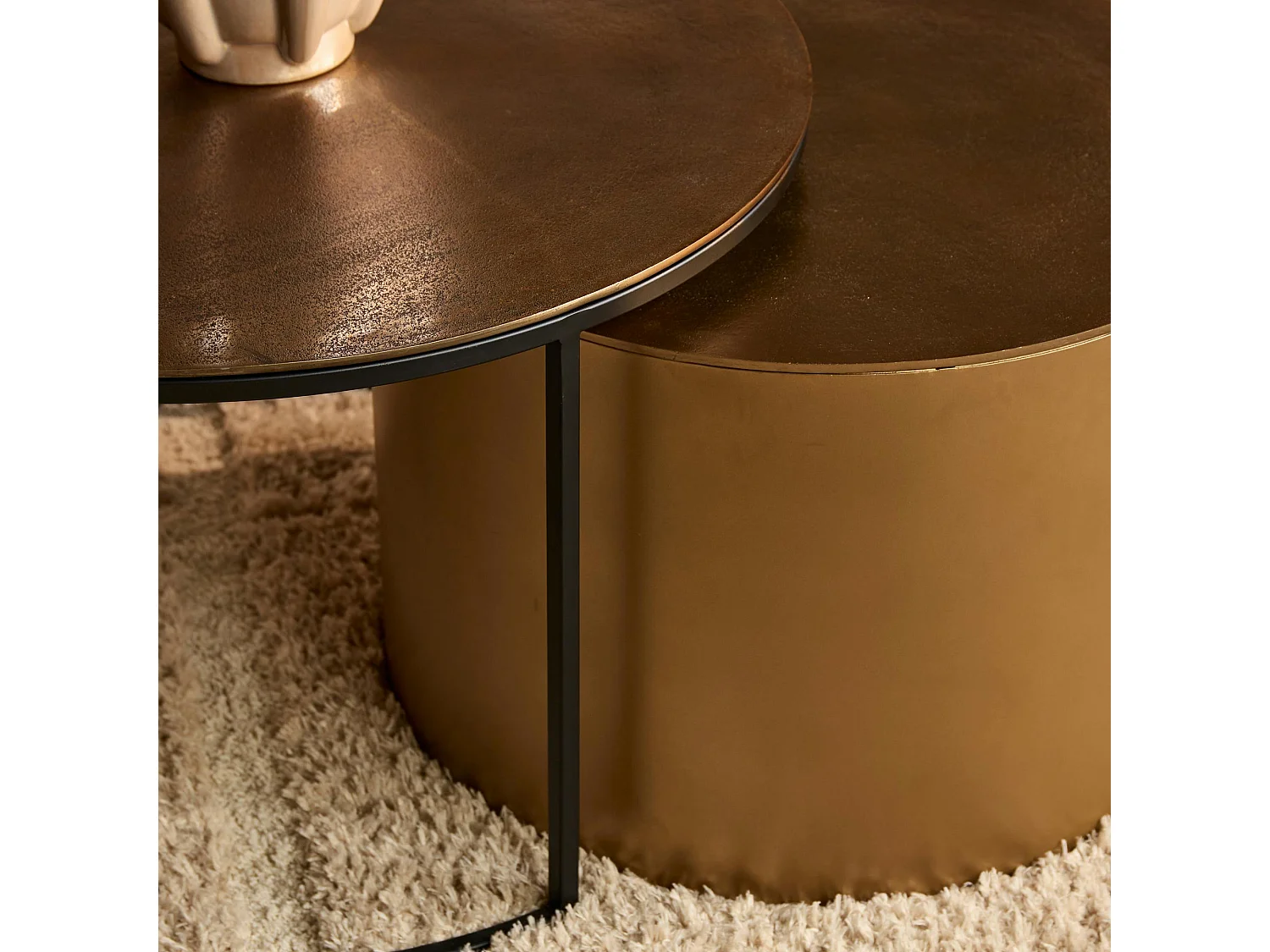 Table basse gigogne dorée à bloc cylindre (lot de 2) KANO