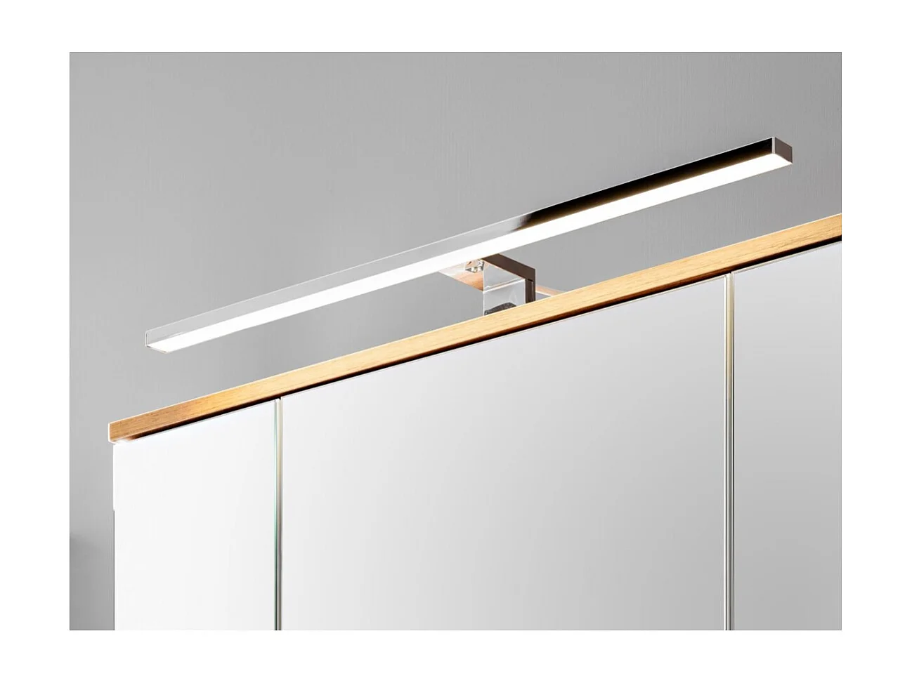 Meuble de rangement salle de bain ASKA blanc et bois – Modèle suspendu avec portes