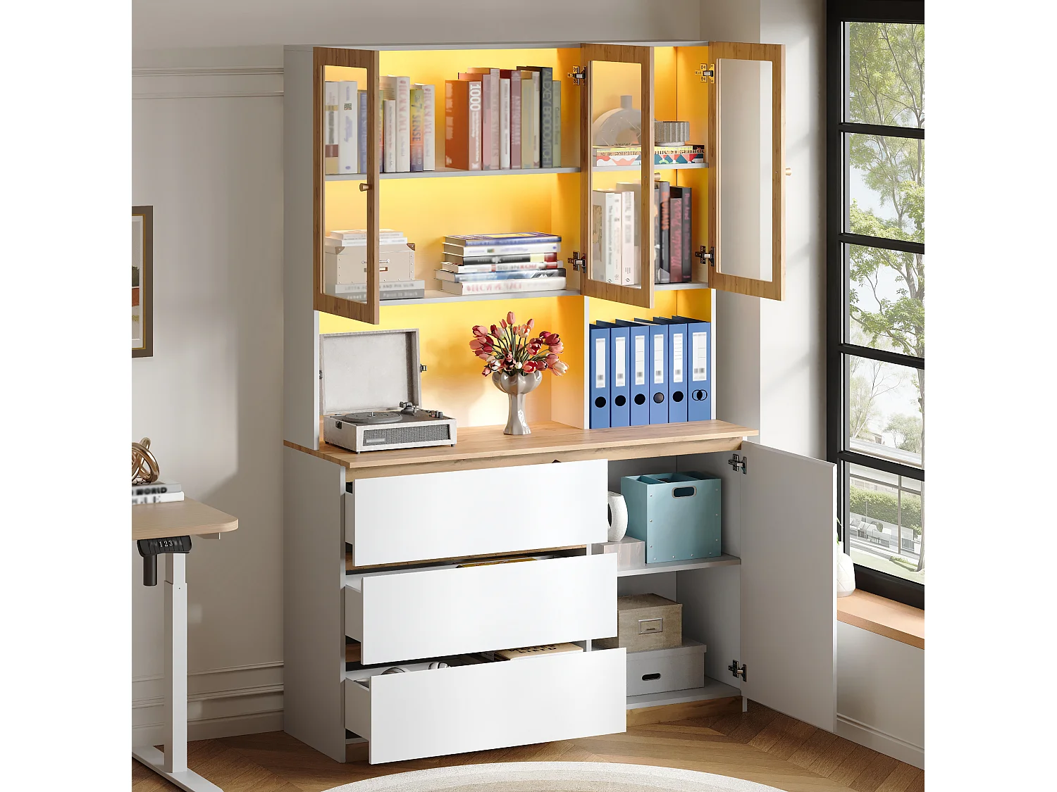 Moderne Vitrine – 120 x 40 x 200 cm – mit Glastüren, LED-Beleuchtung, offenem Fach und 3 Schubladen – MDF – weiß