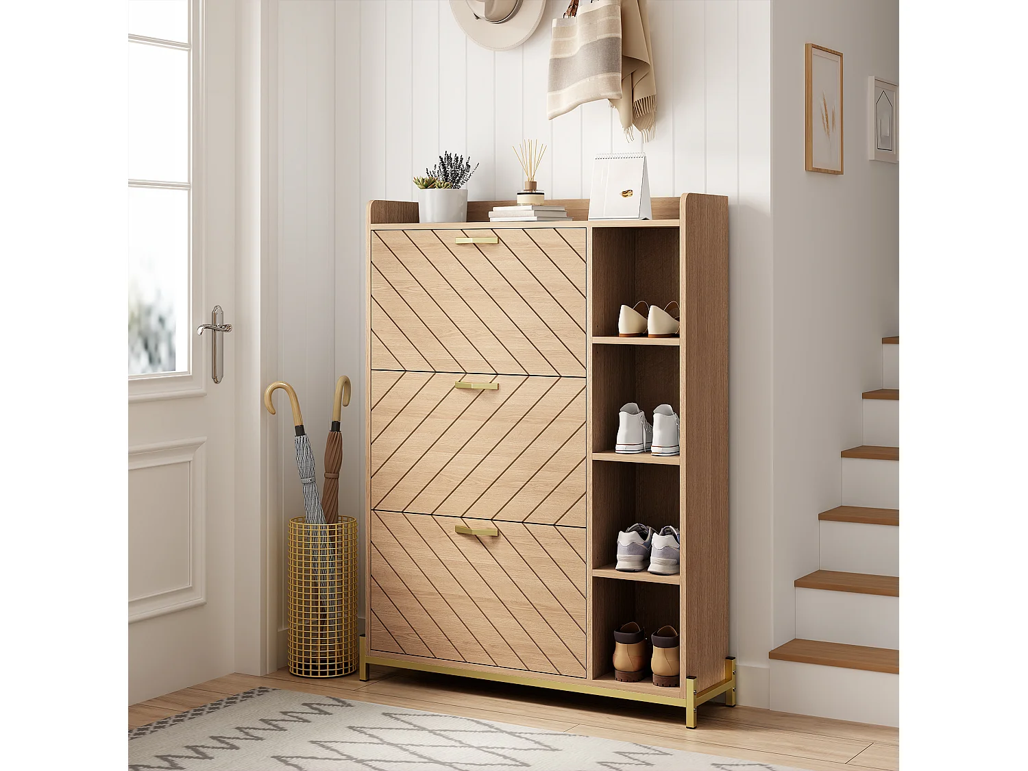 Schuhschrank im nordischen Stil – 90 x 24 x 119 cm – Eichenoptik – mit 3 Türen + offenen Regalböden – MDF – natur