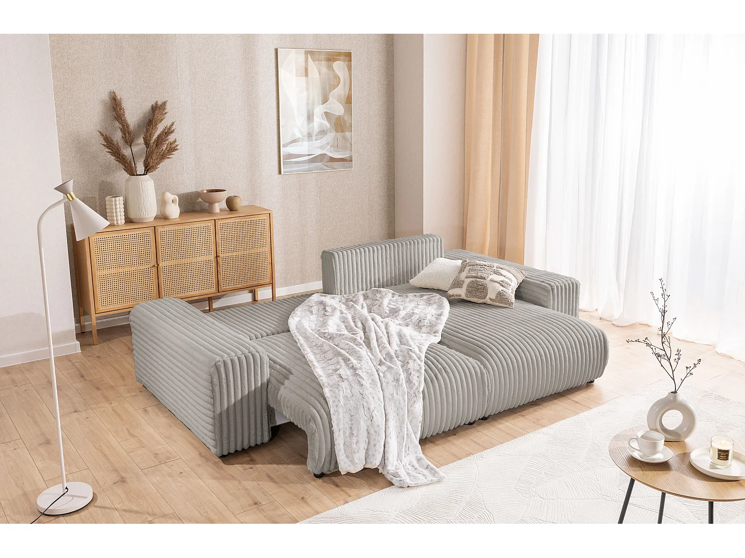 Canapé d’angle avec fonction couchage et coffre de rangement en velours côtelé pelucheux gris clair MOLLIS