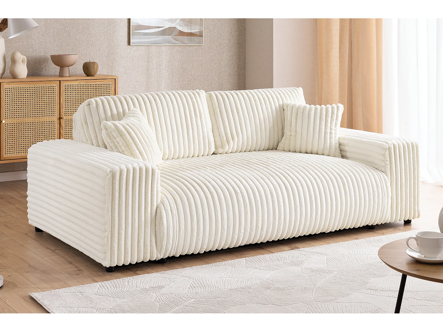 Canapé 2 places en velours côtelé pelucheux beige clair offrant un agréable confort d’assise MOLLIS