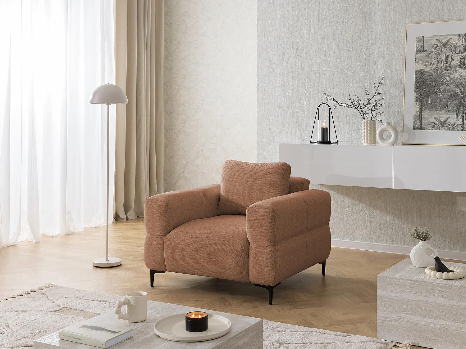 Fauteuil au design bubble en tissu texturé doux de couleur terre cuite, offrant un grand confort d’assise CARDEA