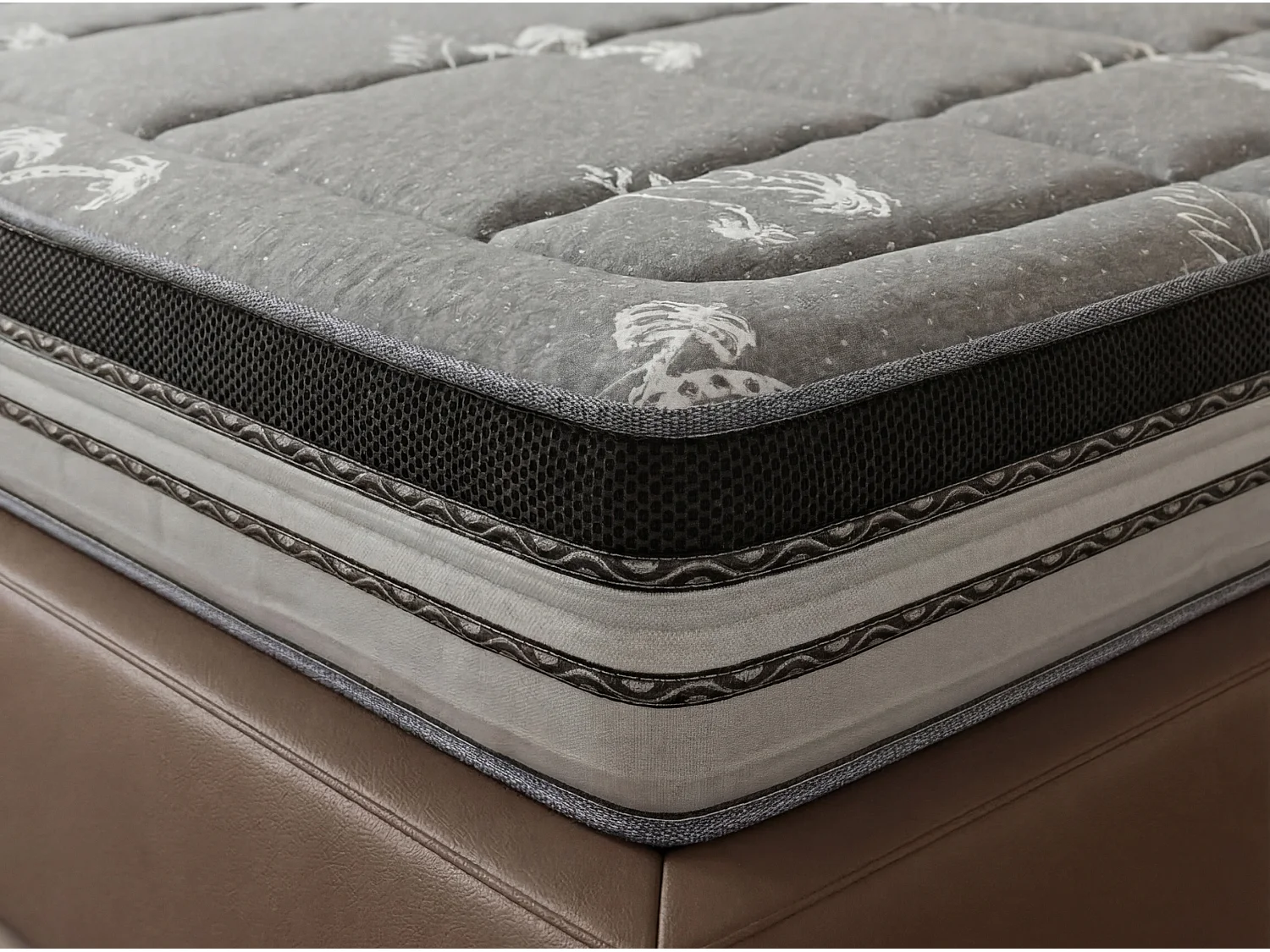 Matelas hybride en latex naturel avec ressorts ensachés indépendants 160x200 7229 ANGEL CERDA