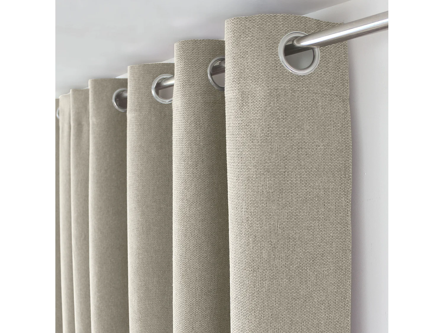 2 oogjesgordijnen, 140x240cm, lichte heide beige, inslagen chenille fluweel, lagarta collectie