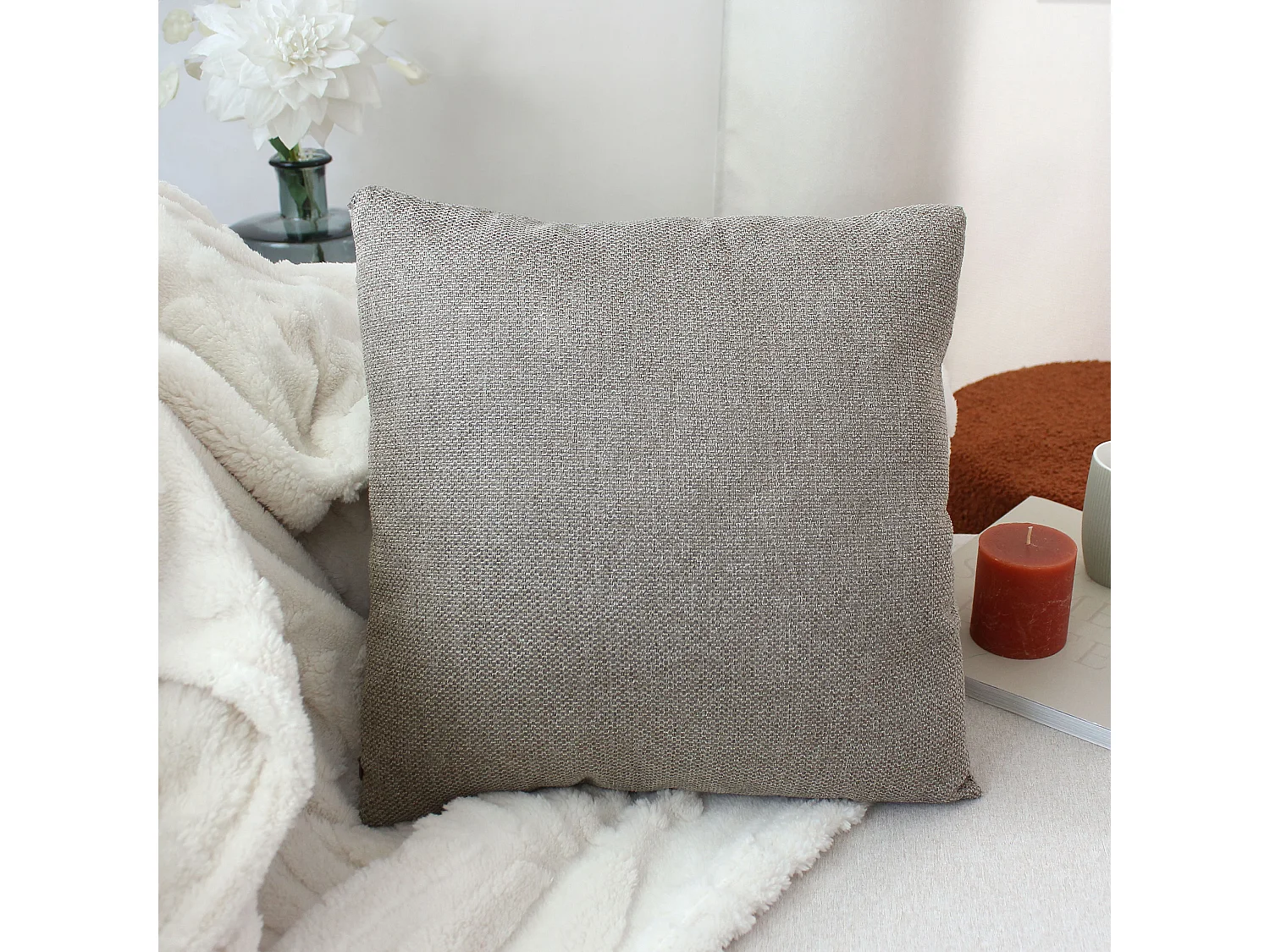 2 coussins canapé carré, déhoussable, beige foncé chiné, velours chenillé tramé, collection lagarta