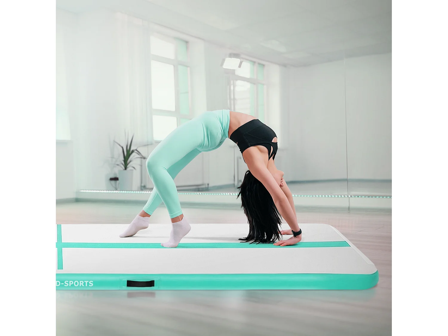 ECD Germany Tappetino ginnastica gonfiabile airtrack 5m verde menta 10 cm materassino tumbling fitness palestra con borsa trasporto e pompa elettrica