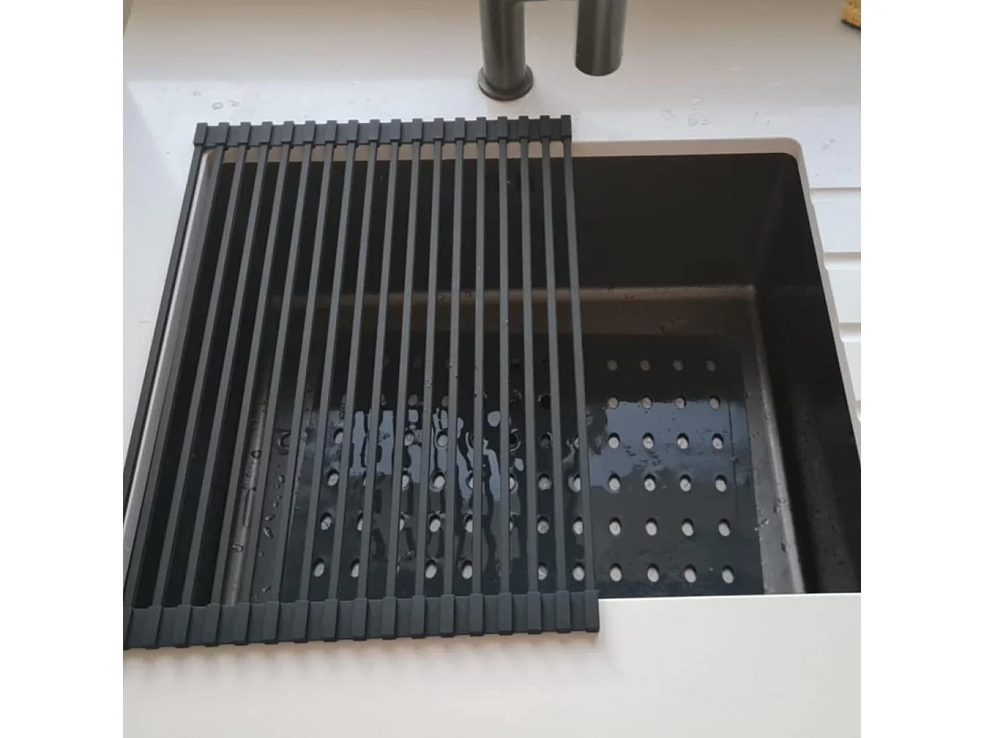 Faltbarer Geschirrabtropfständer 43 x 31 aus Edelstahl und Silikon schwarz Essebagno