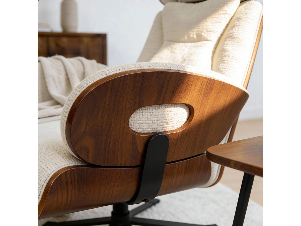 Fauteuil avec repose-pieds en tissu écru et bois foncé Elowen